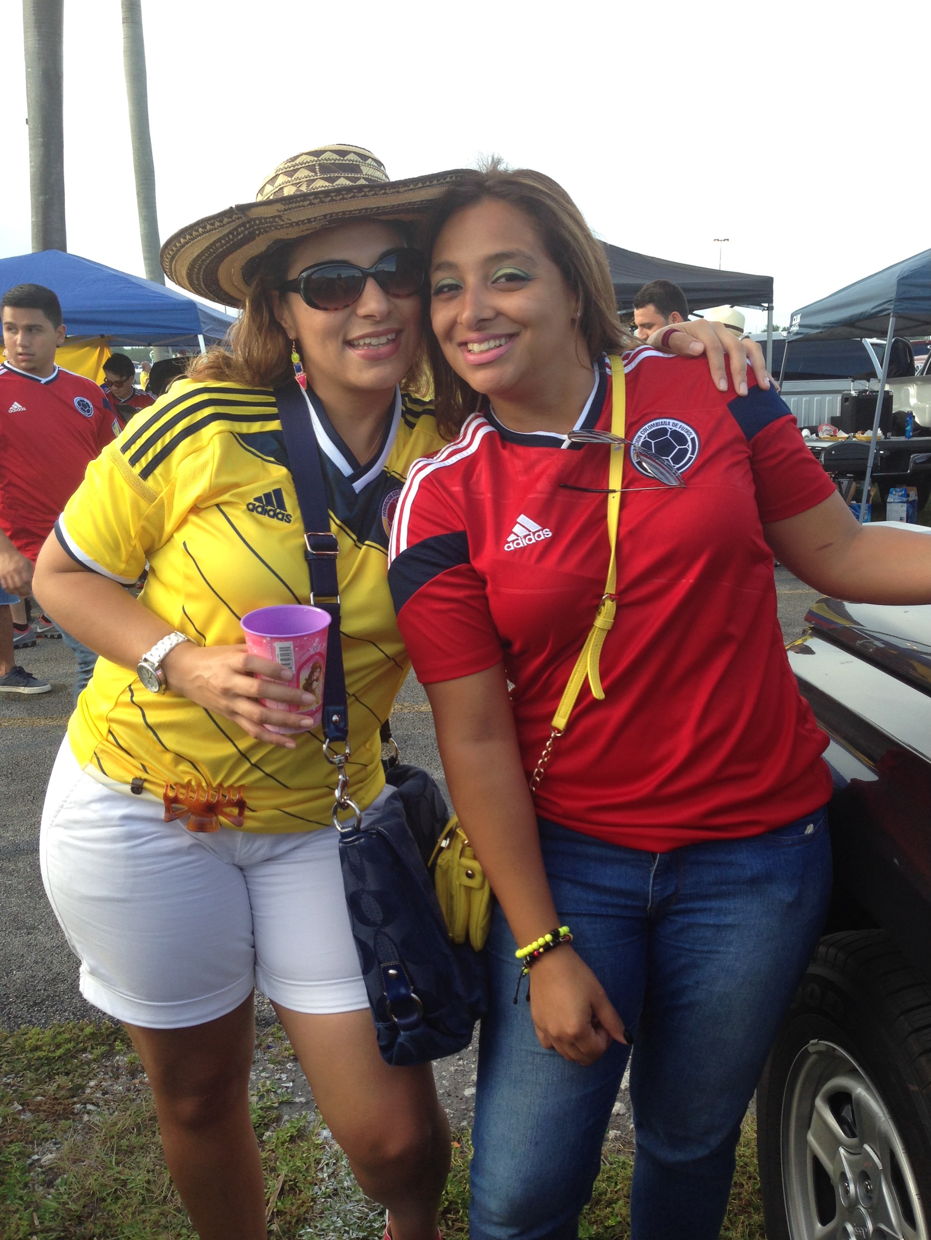 My sister and I have dreamt of going to a World Cup at least once in our lives. But we’ve been doing this since we were kids. The jerseys, the tailgates, the yelling at the screen when Colombia scores and the silence when they don’t. Two girls from Miami and Medellín que se ponen la camiseta con mucho orgullo ❤️.
Colombia is playing right now and you already know we’ll both be watching, screaming at the TV in two languages. Haciendole fuerza al equipo.
2030 is in Spain, Portugal and Morocco. I dream that the next one will be the two of us in the stands instead.
Who are you rooting for in this World Cup?