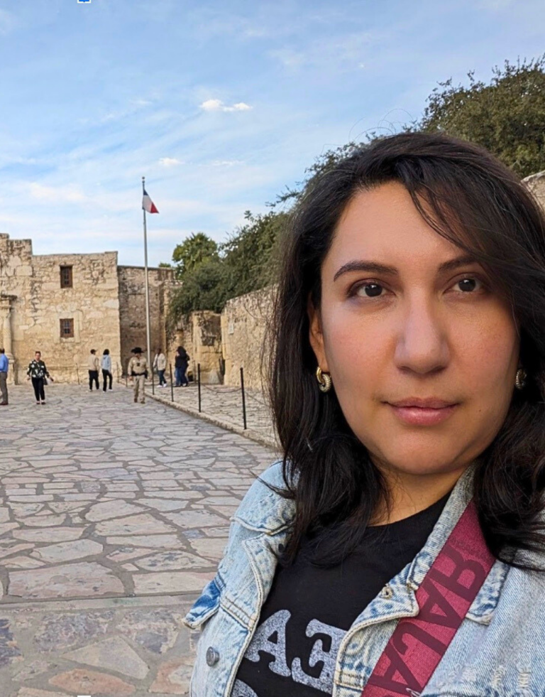 Reader’s Spotlight – Viajar Sola con Elena Ayala